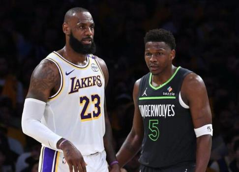 پیروزی مهم لیکرز و شکست مجدد ممفیس در پلی آف NBA