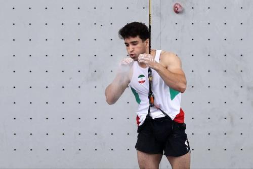 علیپور نزدیک مدال جهانی ایستاد