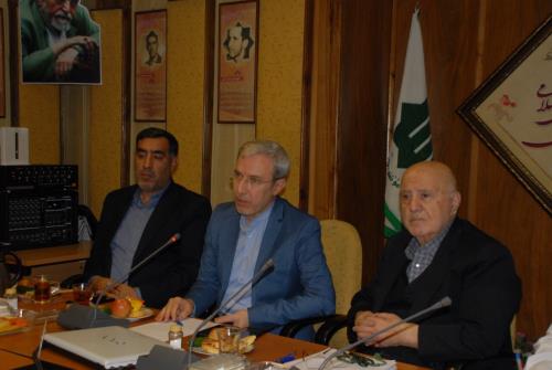 بازگشت افغان های متخصص نگهداری چمن به کشورشان دلیل مشکل تختی است