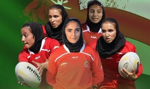 عکس برق نقره تاریخی بر گردن دختران ایران