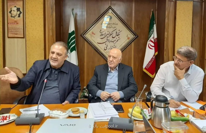 باید منافع ملی را به منافع شخصی ترجیح دهیم